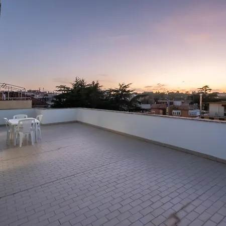 Apartament Eur - Penthouse Rzym
