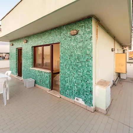 Eur - Penthouse *
